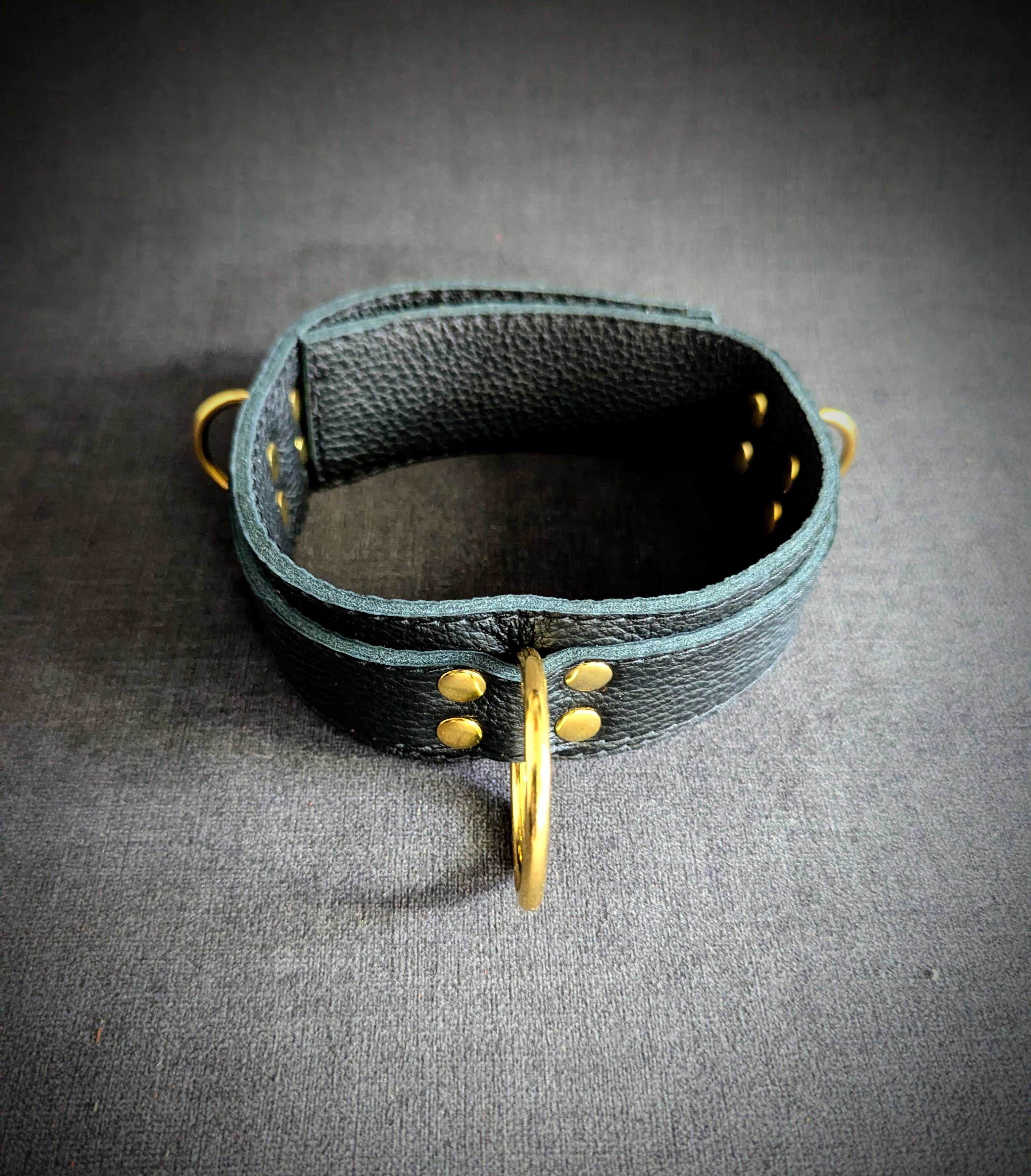collier-Noir