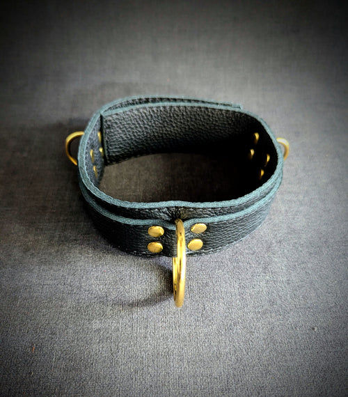 black necklace