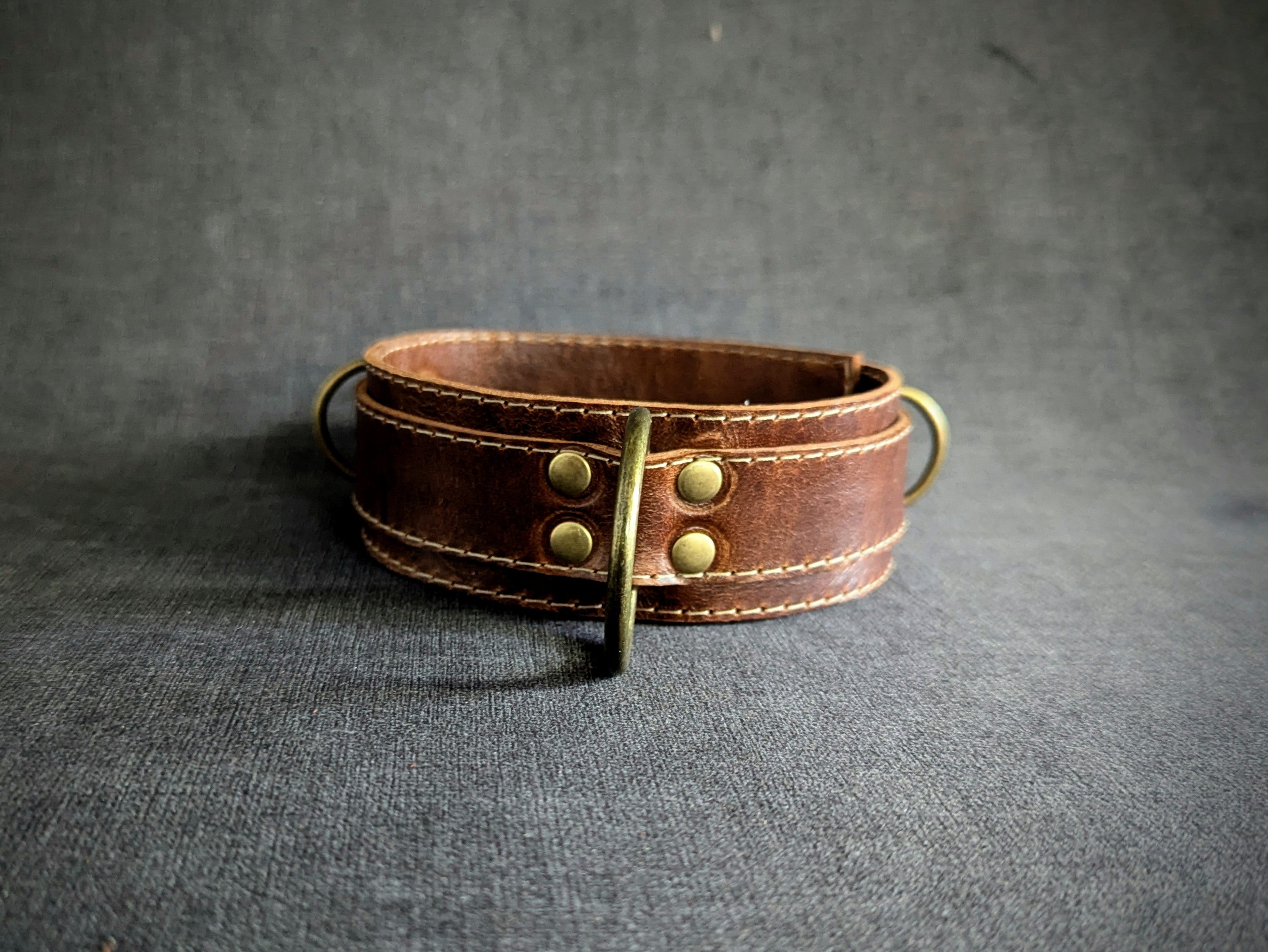 collier-Brun