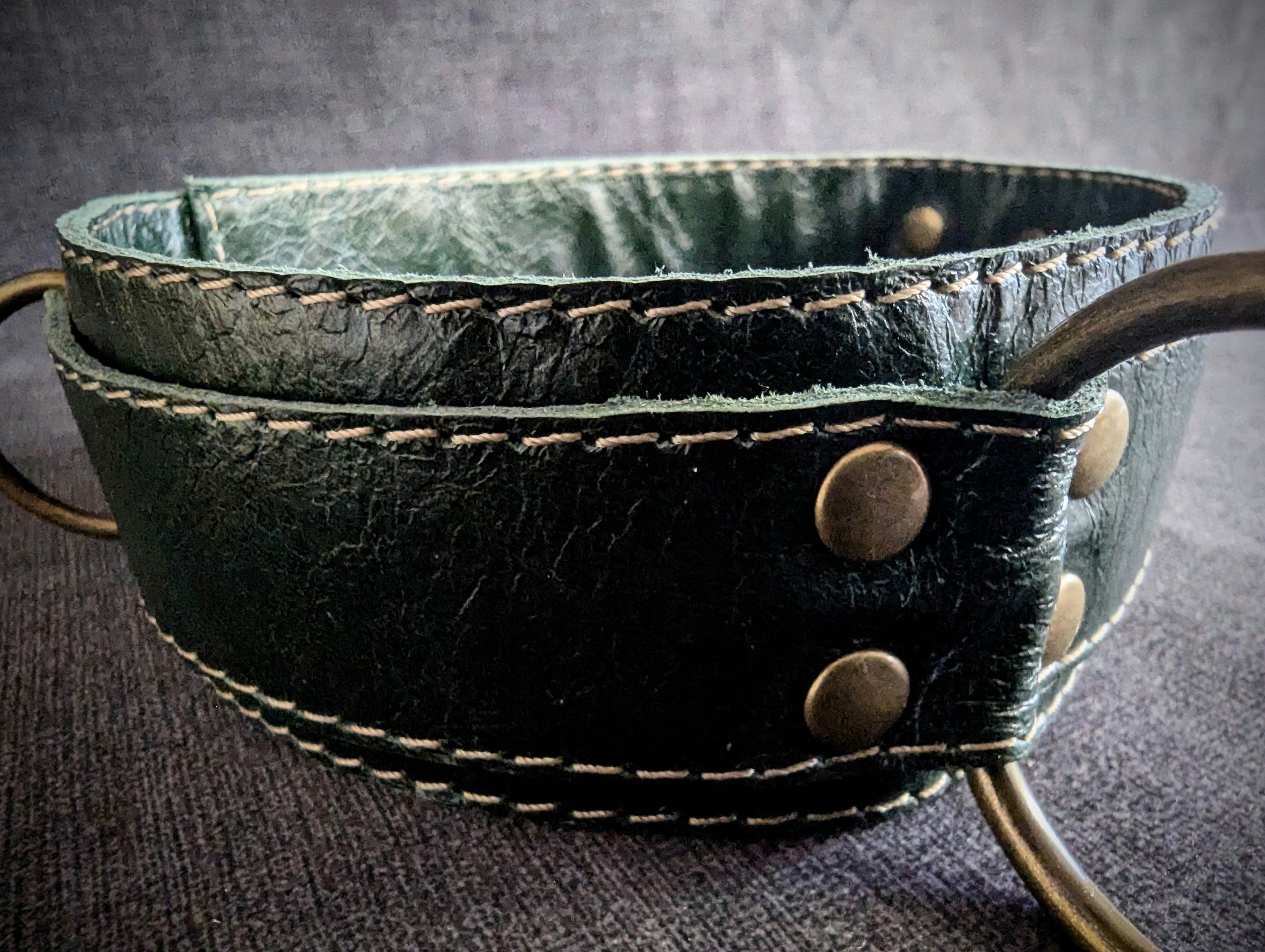 collier-Vert profond
